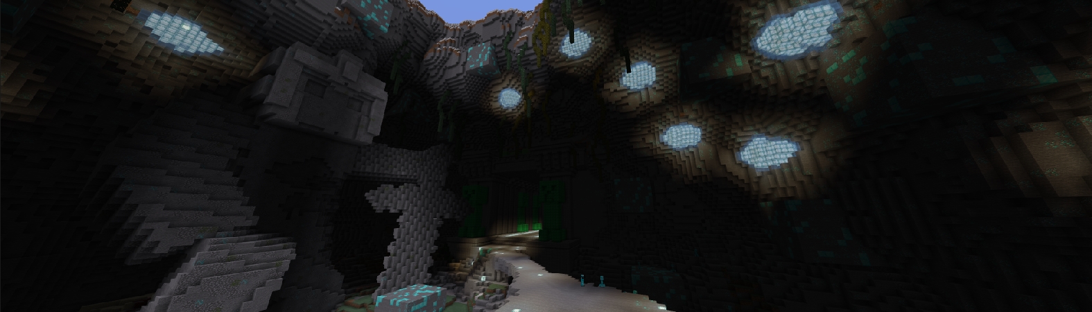 Diamond Creeper Cave Panorama